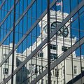 Eine der zahlreichen Glasfassaden Vancouvers