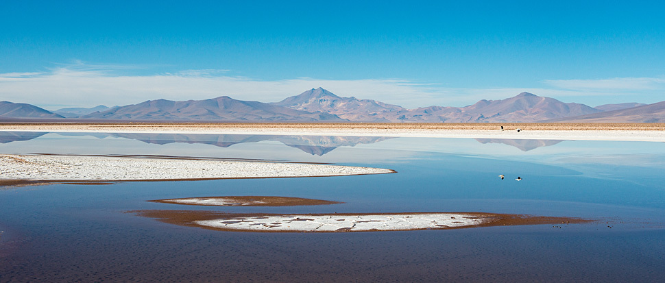 Glasklare Spiegelung auf 3'500 Meter &uuml;ber Meer am Paso San Francisco