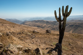 Am westlichen Abhang der Anden beginnt die Atacama-Wüste.
