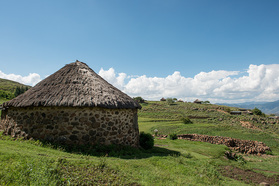 Typisches Rundhaus in Lesotho