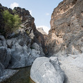 Eine enge Schlucht beim Wadi Bani Awf
