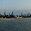 Skyline von Dubai im Abendlicht