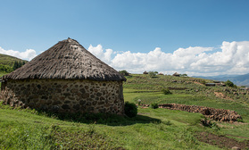Typisches Rundhaus in Lesotho